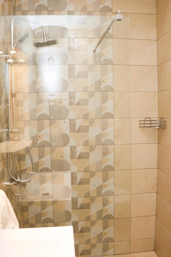 Apartmani Vidik - Groodvy House Τζαχορίνα Εξωτερικό φωτογραφία